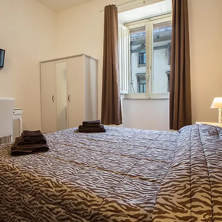 Cagliaritane Notti In Centro Κάλιαρι