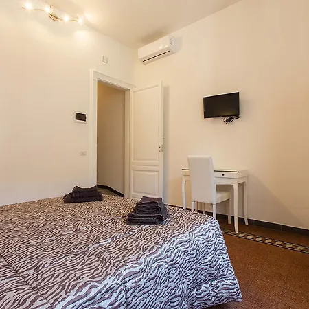 Cagliaritane Notti In Centro Πανσιόν